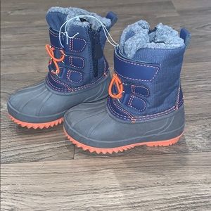 NEW cat and jack, toddler snow boots.